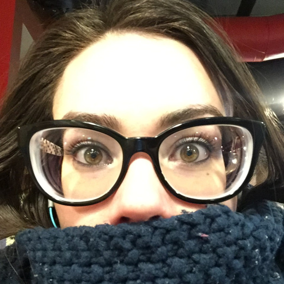 Meet your Posher, Annie - Picture 4 of 6